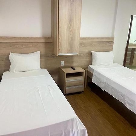 Hotel Wilson Teixeiras Екстер'єр фото